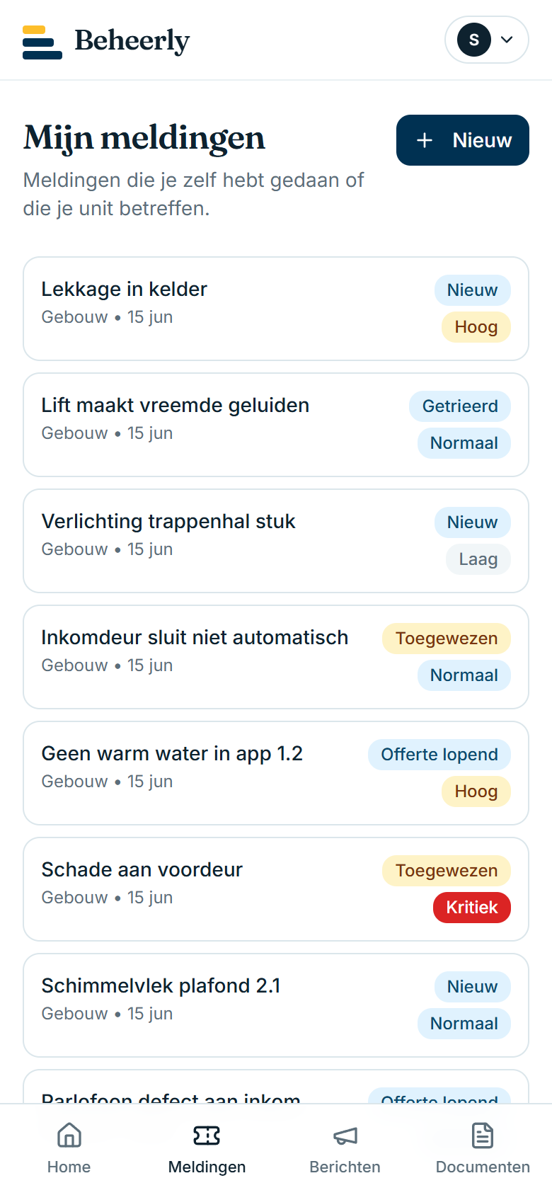 De bewonersapp van Beheerly met de meldingen van een bewoner en hun status